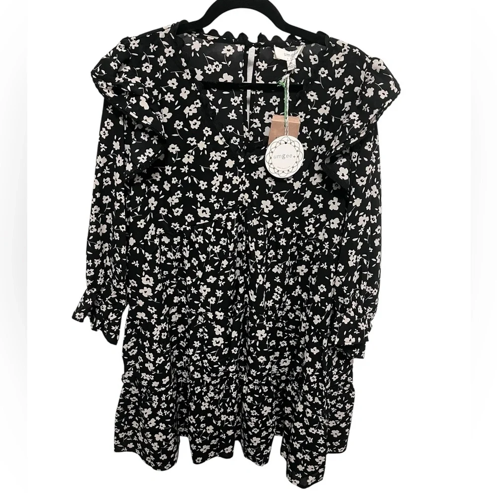 Umgee Black & White Floral Dress | NWT | Flowy & Chic - Picture 2 of 4